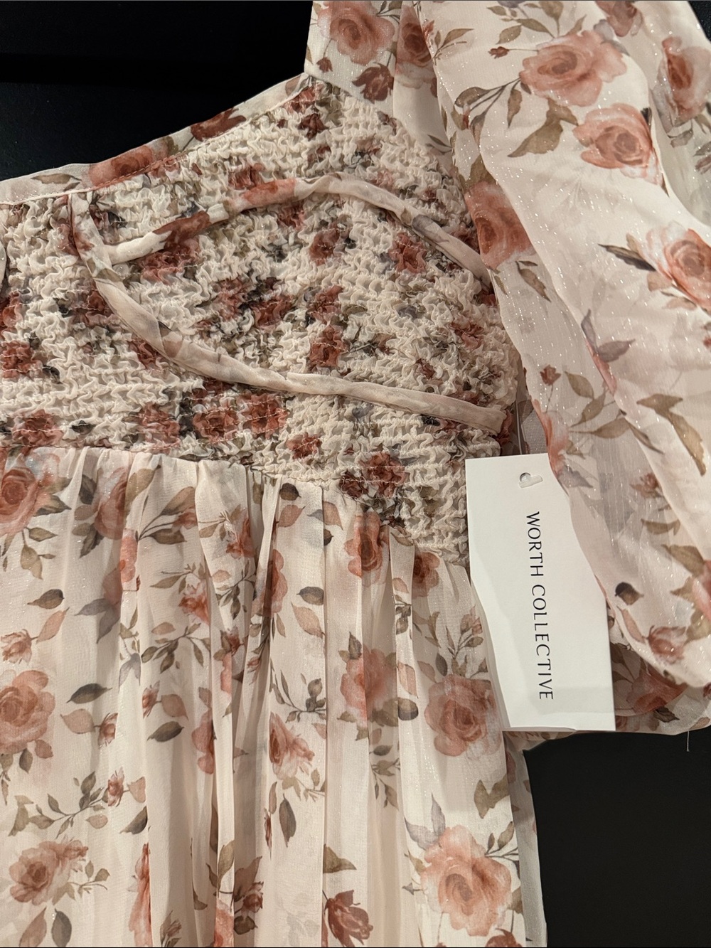 Floral Puff-Sleeve Maxi Dress in Blush Rose - Picture 4 of 5